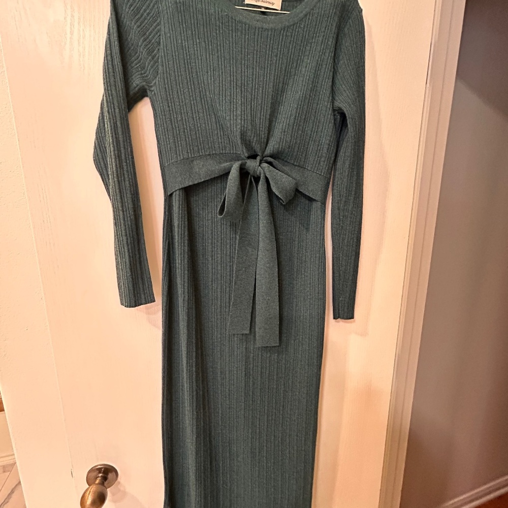Angel Maternity nursing-friendly knit midi dress XS